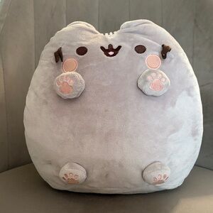 Pusheen Classic Toe Beans